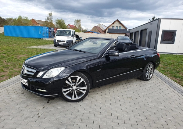 Mercedes-Benz Klasa E cena 79900 przebieg: 98000, rok produkcji 2011 z Turek małe 781